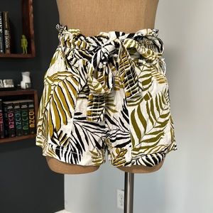 High waisted print shorts